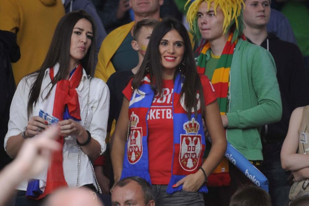 ZA NJIMA SMO UZDISALI: Seksi, atraktivne i zavodljive navijačice Eurobasketa! (FOTO)