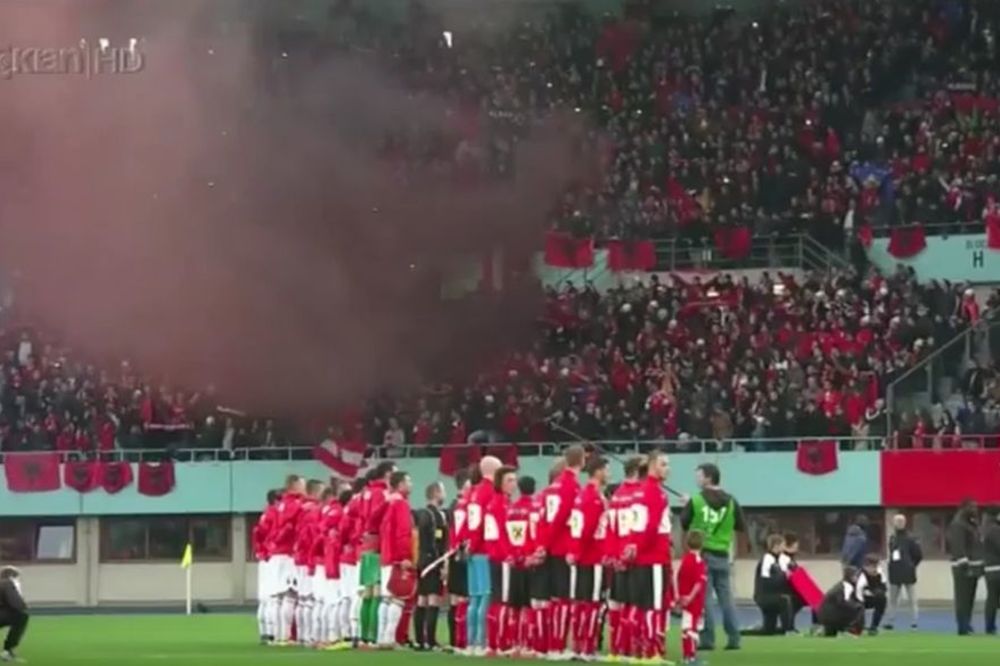 UEFA hoćeš li sada reagovati? Zastave OVK i Velike Albanije na utakmici u Beču! (VIDEO)