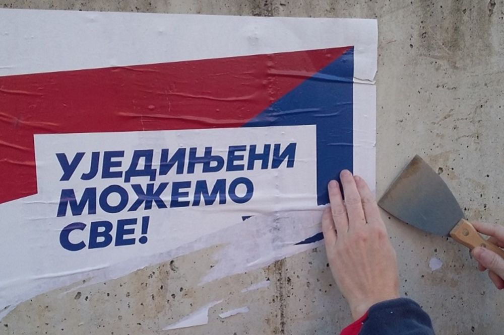 Komšije oterale SNS: Beograđani ogulili Vučićeve plakate i vratili sve u stranku! (FOTO)