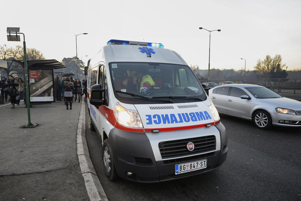 Pešak poginuo na Novom Beogradu! Autobus ga pregazio, preminuo na licu mesta