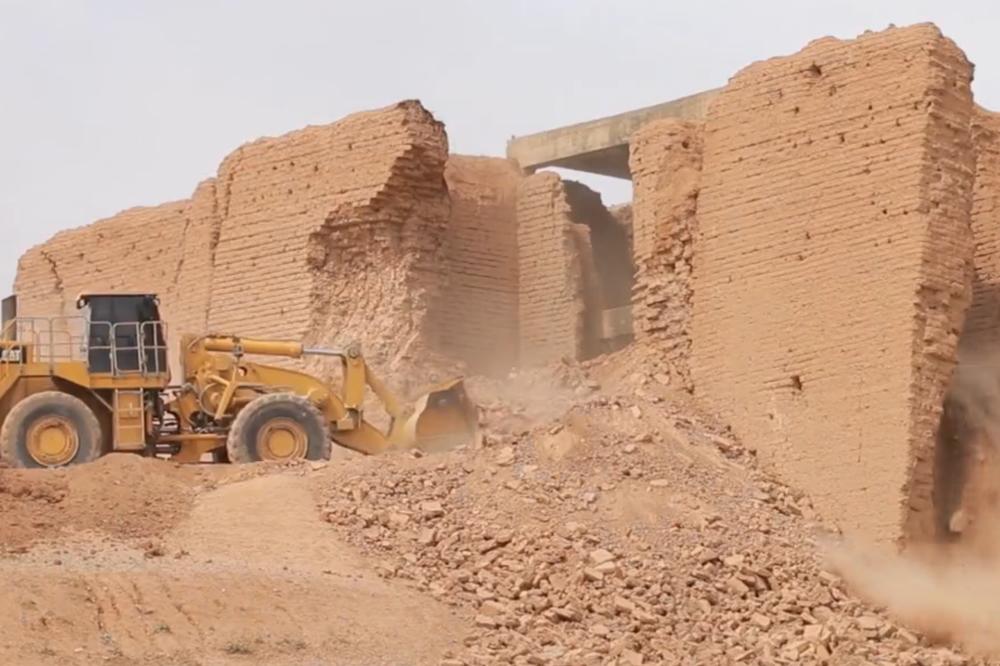 Civilizacijska sramota: Ovako je ISIS srušio drevnu Ninivu! (VIDEO)