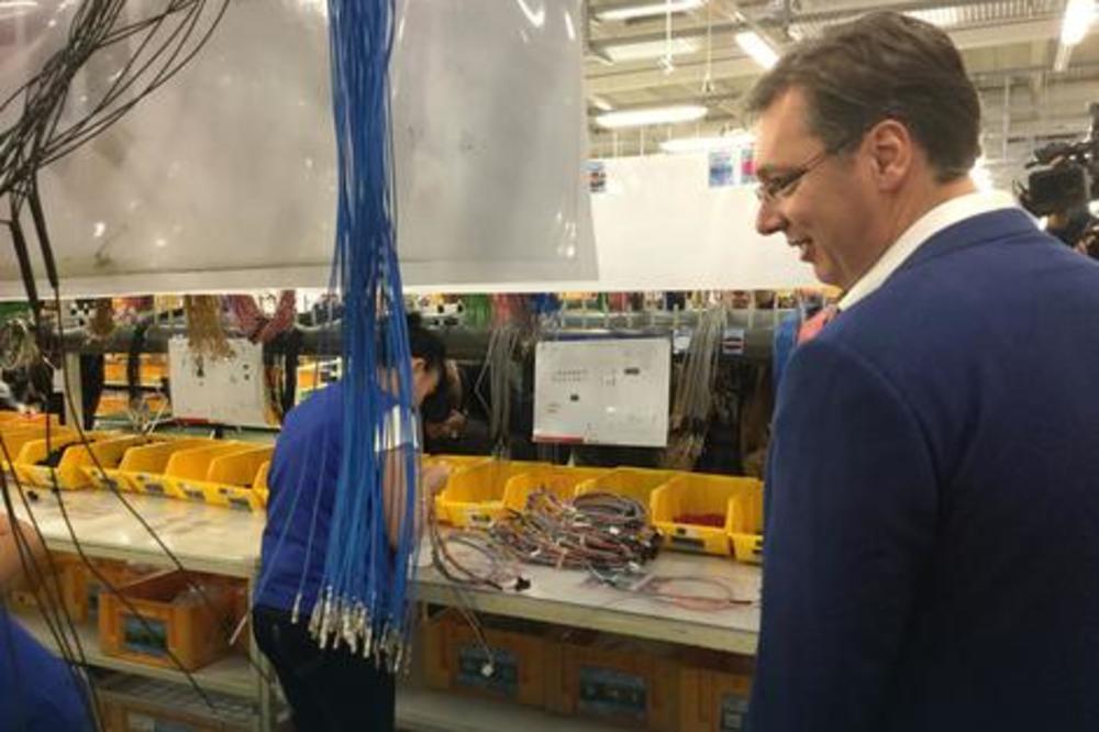 Premijer Vučić otvorio kinesku fabriku u Ćupriji