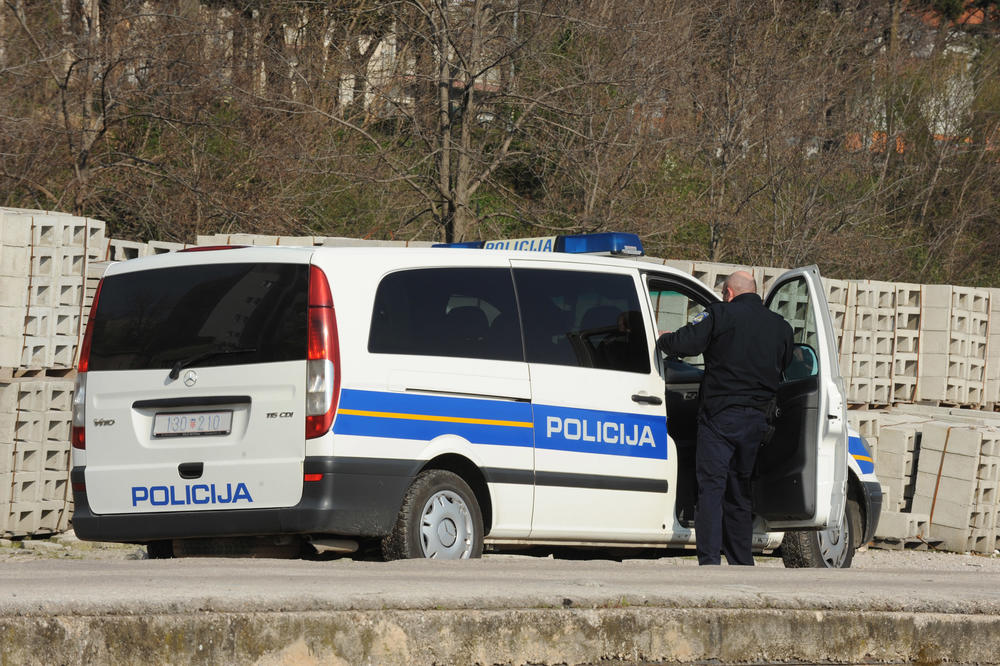 Ubijena žena u Prištini, ranjen muškarac, napadač uhapšen