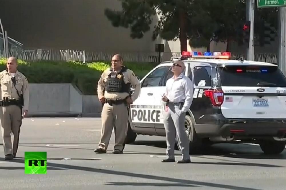 Deo Vegasa zatvoren zbog pucnjave: Jedna osoba poginula, napadač se zatvorio u autobus! (FOTO)