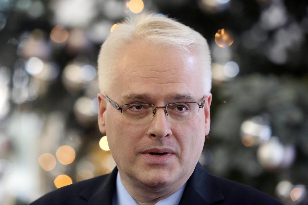 Josipović: Rusi nas podsećaju da su nam pomogli u ratu devedesetih!