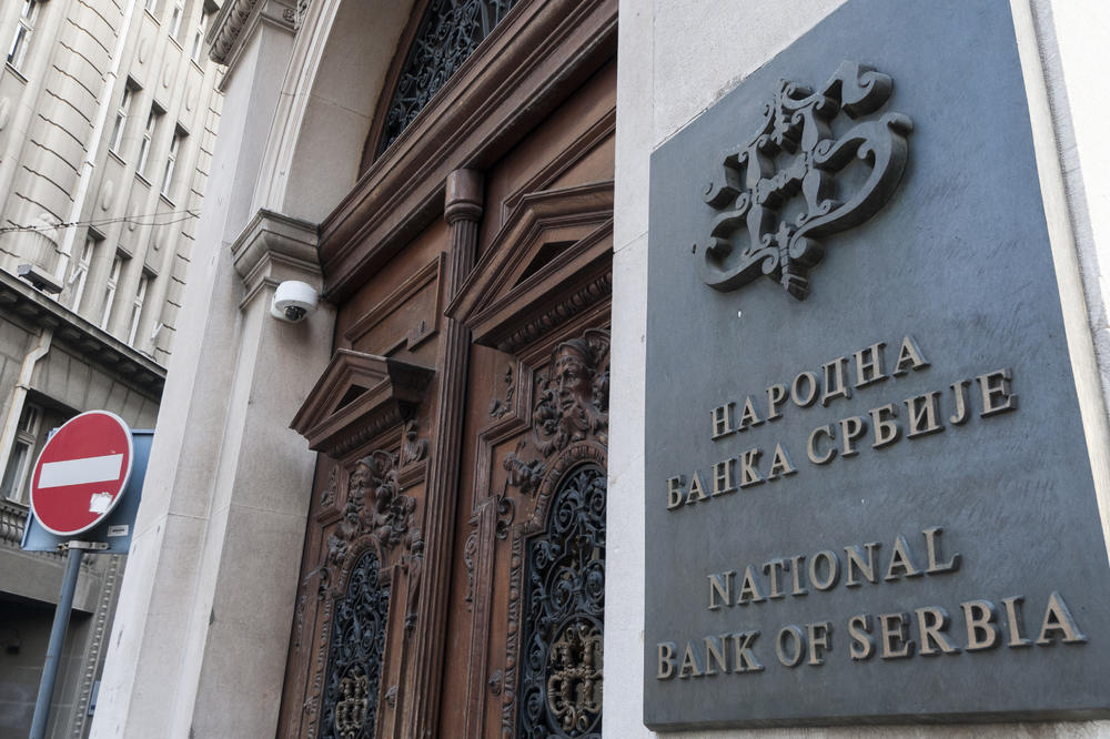 EVO ŠTA ĆE SE DANAS DESITI SA EVROM: Narodna banka Srbije objavila najnovije detalje