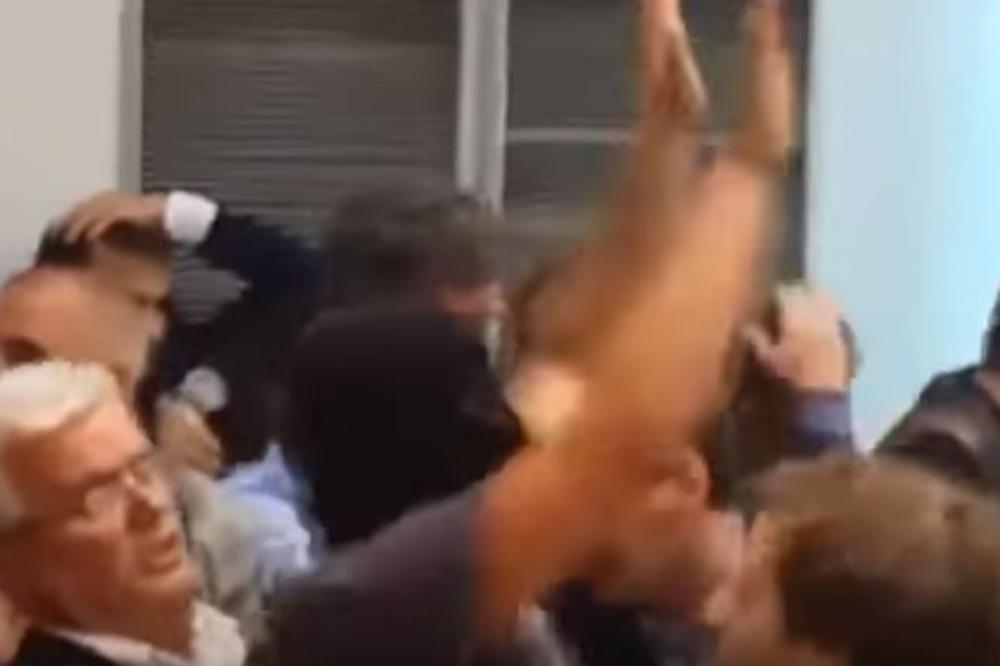 UBIJ ZAEVA, URLAJU I DIVLJAJU! Procureo novi snimak haosa u  makedonskoj skupštini! (VIDEO)