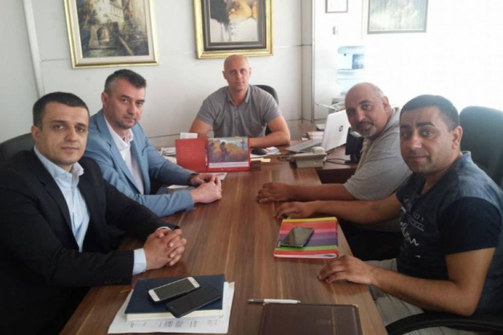 Posle incidenta na Kalemegdanu:  Delegacija Nacionalnog saveta Roma imala sastanak sa komunalnom policijom