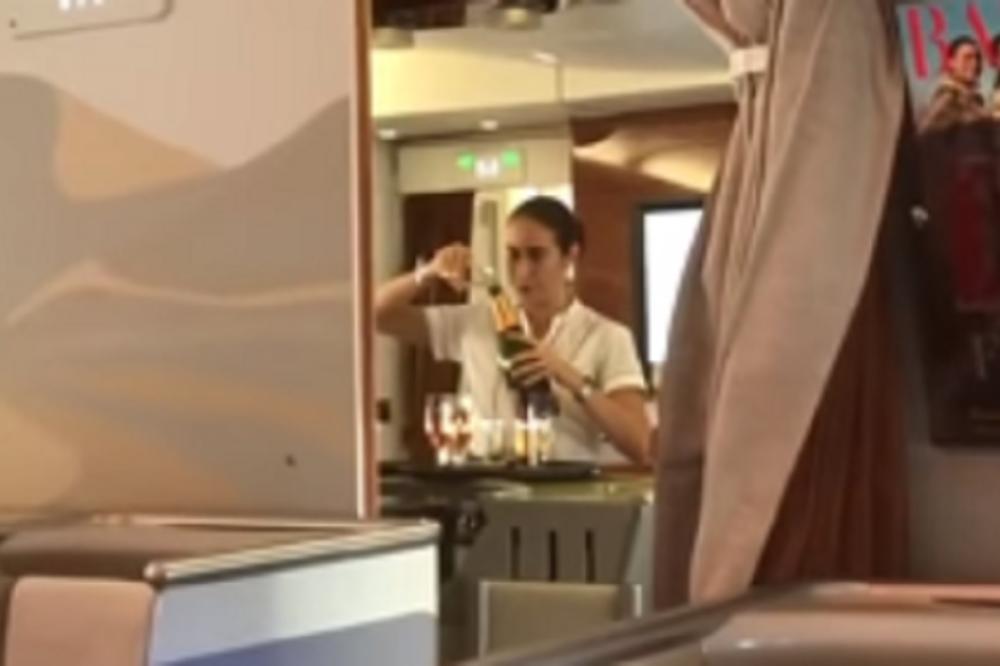 FUUUUUJ, BRATE! Posle ovog snimka više nikada nećete popiti šampanjac u avionu! (VIDEO)
