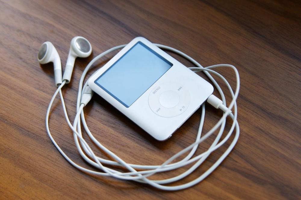 PREVAZIĐENI GEDŽET: Apple povlači iPod, ostaje samo jedan model (FOTO)