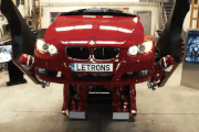 LETRON JE BUDUĆNOST: Ovaj BMW se za 30 sekundi pretvara u transformersa! (VIDEO)