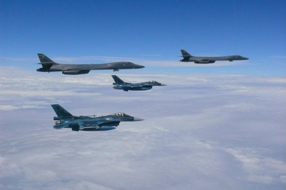 SPREMA SE NEŠTO OPASNO: Južna Koreja i SAD testirale 10 borbenih aviona na poluostrvu!