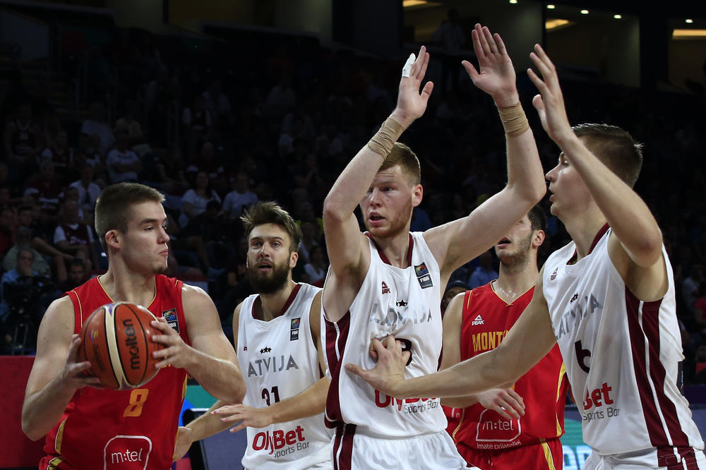 Čas košarke Letonaca! Crna Gora na neslavan način završila takmičenje na Eurobasketu! (FOTO)
