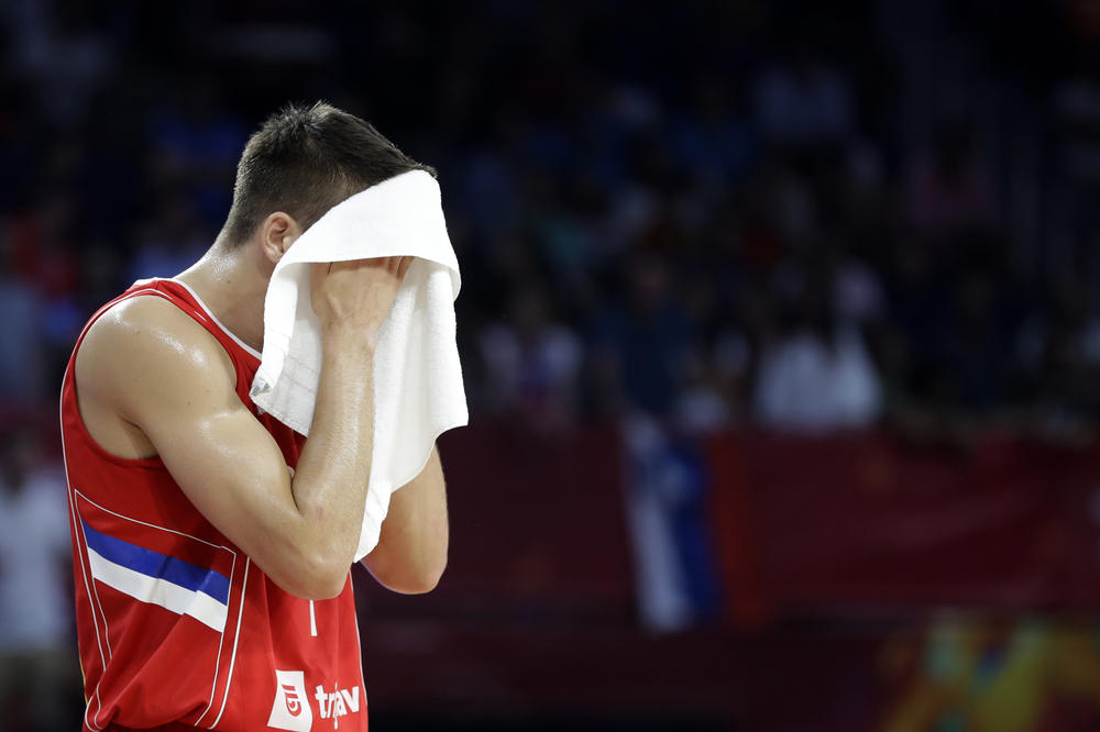 ZAMALO DA OSTANU BEZ UGOVORA: Zbog igranja na oproštaju Dude Ivkovića, NBA pretila "katovanjem" Bogdanu i Bobiju! (FOTO)