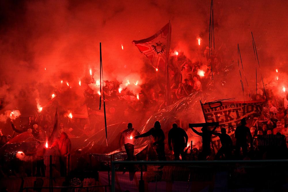 UEFA suspendovala navijače Kelna pred gostovanje u Beogradu! (FOTO)