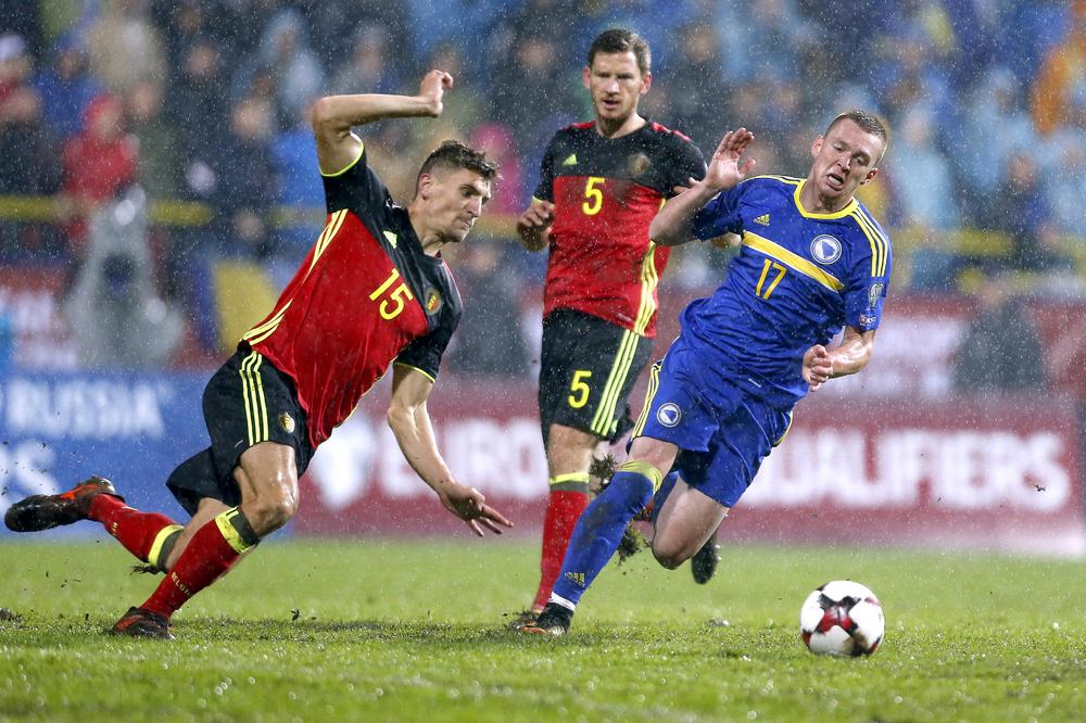 Belgijanci grme posle utakmice protiv Bosne: Kao da smo igrali na polju krompira! (FOTO) (VIDEO)