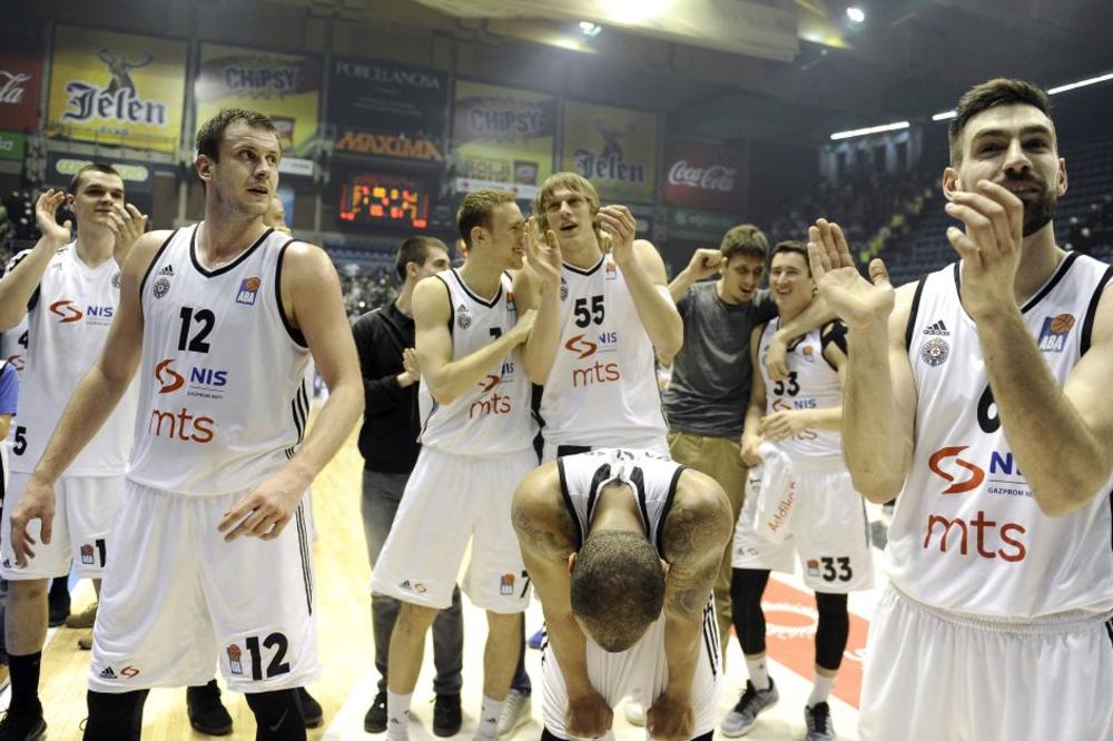 PREDIVAN PRIZOR U HALI PIONIR! Košarkaši Partizana nisu zaboravili Harisa Brkića! (FOTO)