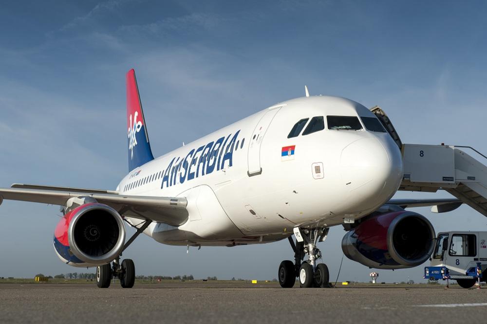 NEČUVENO: Avionu Er Srbije otpadali delovi tokom leta iz Sofije