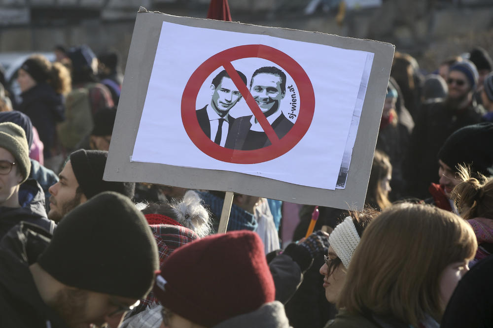 KURC U PROBLEMU: Ljudi na ulicama Beča besne zbog DESNIČARSKE vlade!