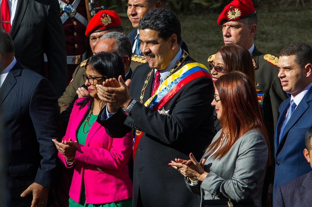 HIPERINFLACIJA PROŽDIRE VENECUELU: Maduro obećao trudnicama 700.000 bolivara, a kada čujete koliko zapravo vrede, NEĆETE VEROVATI!
