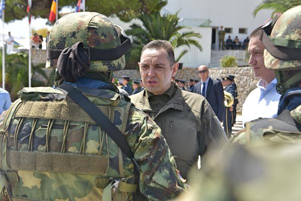 MINISTAR VULIN NA VEŽBI SOFEX: Srbija i Vučić vode politiku vojne neutralnosti (FOTO) (VIDEO)