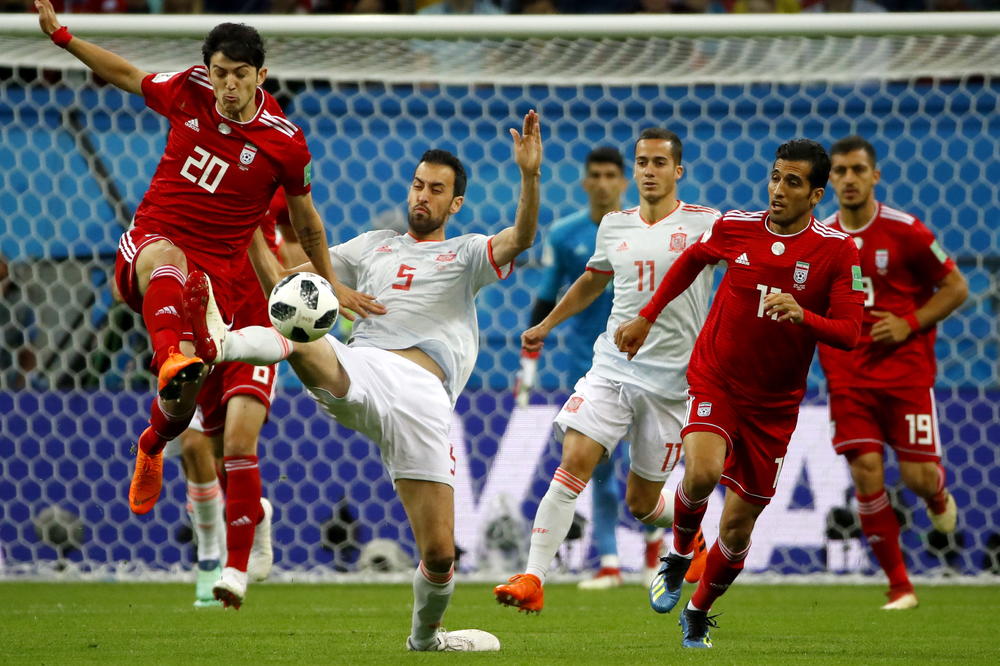 7. DAN MUNDIJALA: Španija presudila Iranu! Suarez odveo Urugvaj u 1/8 finala! Portugal minimalcem protiv Maroka! (FOTO) (VIDEO)