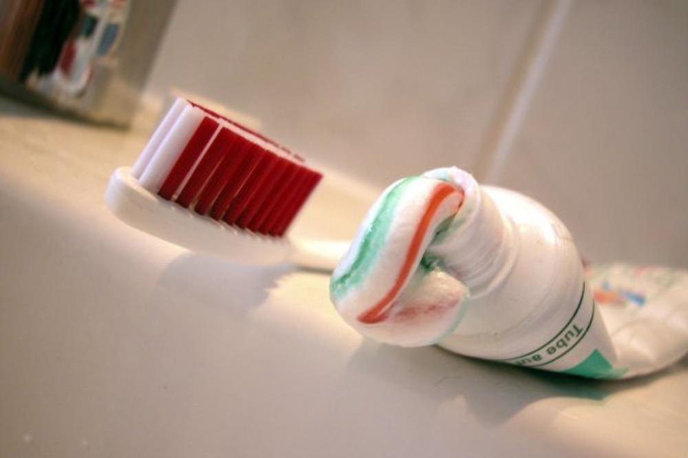 DA LI JE MOGUĆE? Pasta za zube može da posluži kao test za trudnoću!