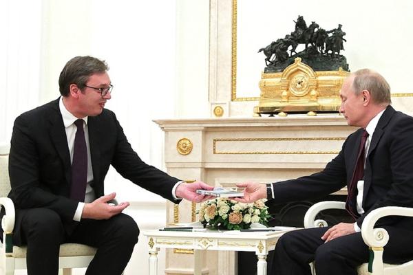 KOMERSANT TVRDI: Vučić nije dobio odobrenje Putina za svoju verziju priznanja Kosova