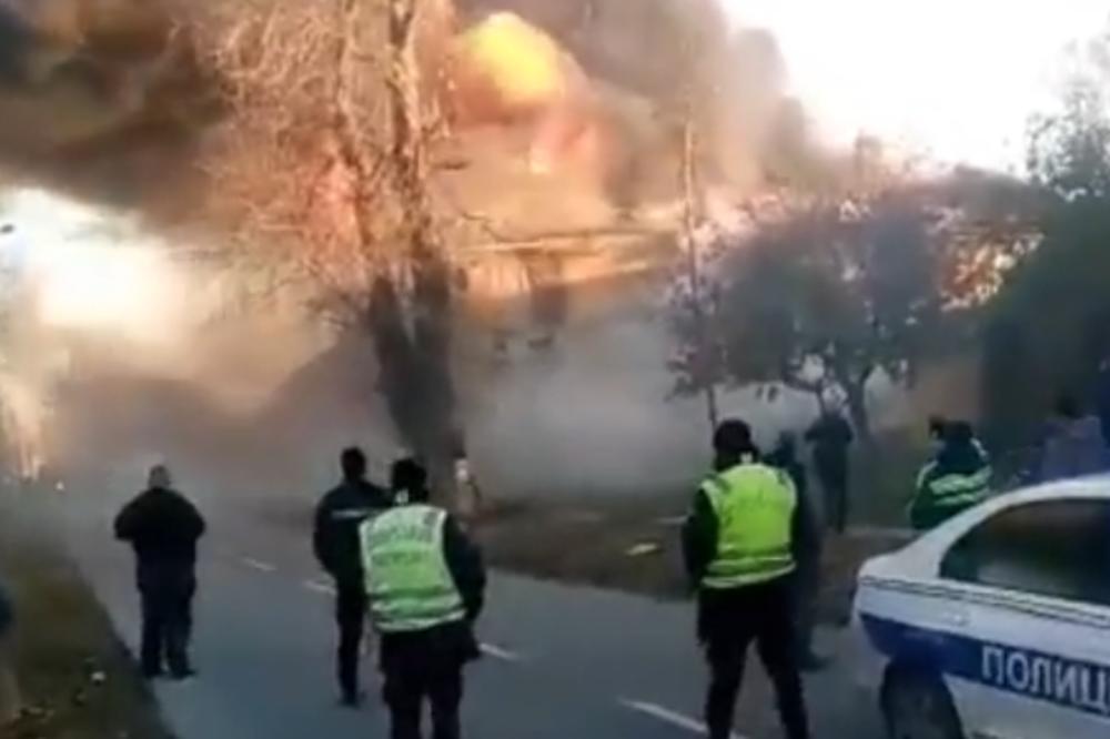 VATRA GUTA CELU ZGRADU: Ogroman požar izbio je jutros u Beočinu!  (VIDEO)