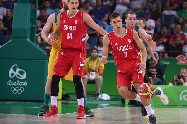 TO JE PATRIOTIZAM: Srpski košarkaš na Ol-star izlazi u bojama srpske zastave!