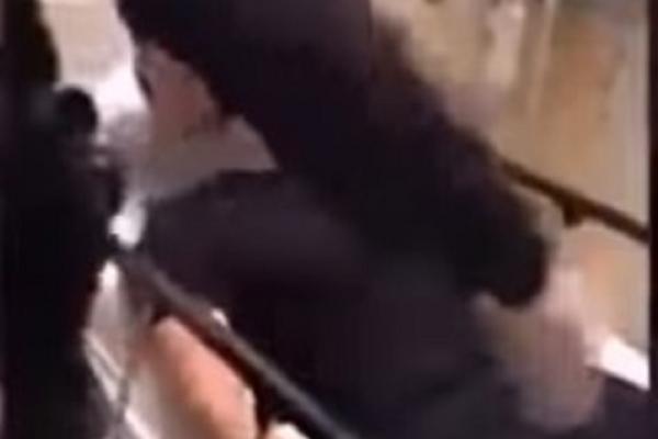 POLICAJAC ŠAMARAO PACIJENTA U BOLNIČKOM KREVETU: Krv je letela na sve strane, ali ni to mu NIJE BILO DOSTA! (VIDEO)