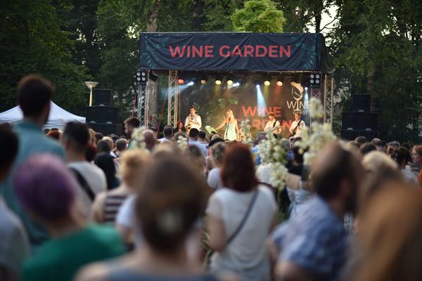VELIKI USPEH PRVOG WINE GARDENA: Preko 5.000 ljudi na festivalu