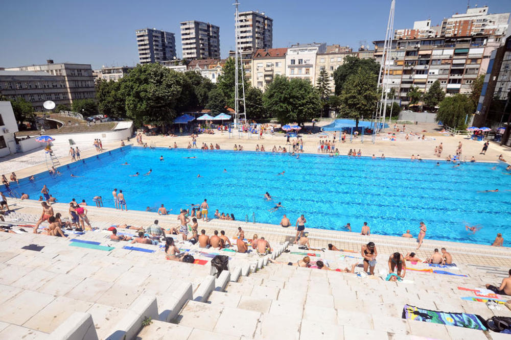 SPREMITE SVOJE KUPAĆE: Beogradski bazeni su spremni, ovo su CENE ulaznica!