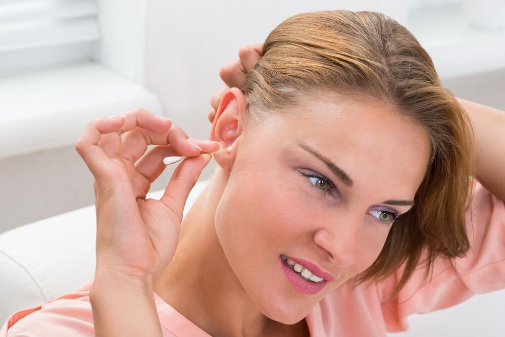 Više od dva miliona ljudi svake godine ima problema sa ušnim voskom.