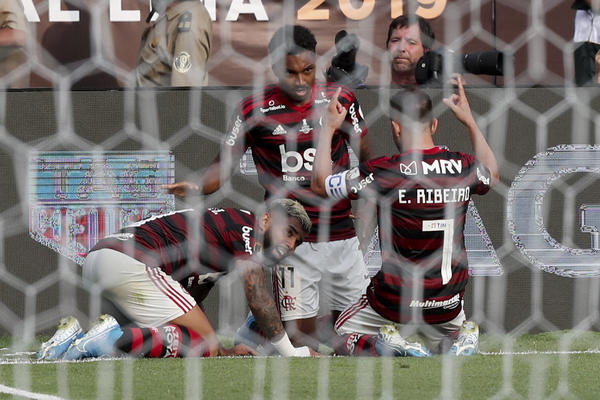 TELEVISA PRESENTA: Latino sapunica za infarkt sa Gabigolom u glavnoj ulozi - Flamengo je šampion!