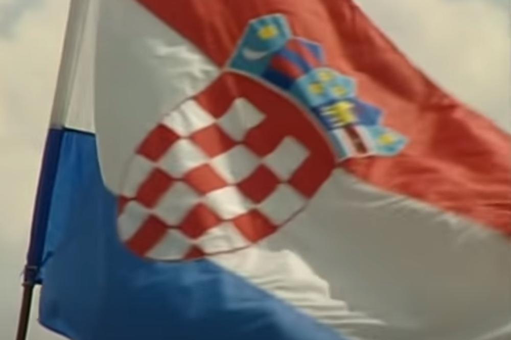 "UMJETNO PUNJENJE" U Hrvatskoj osvanuo SKANDALOZAN OGLAS ZA DEVOJKE: Obavezan je MINIĆ i FLERT (FOTO)