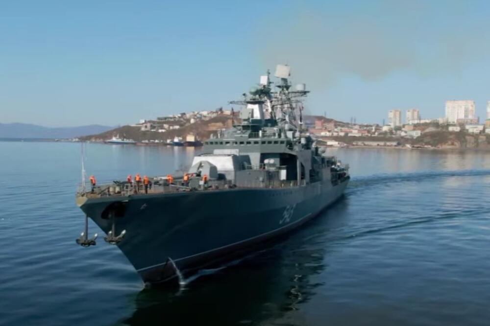 AMERIČKI KOMANDNI BROD RATNE MORNARICE UPLOVIO U CRNO MORE: Ruska flota kontroliše njegovo kretanje!