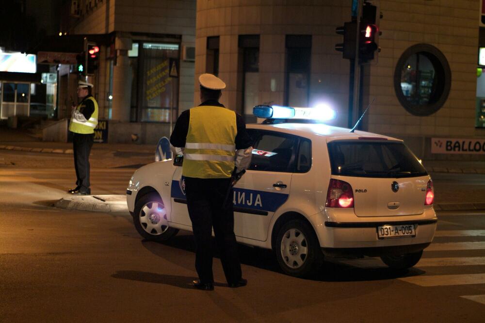 POLICAJCI OSTALI U ŠOKU: Žena iz Teslića vozila automobil sa skoro 4 promila alkohola u krvi