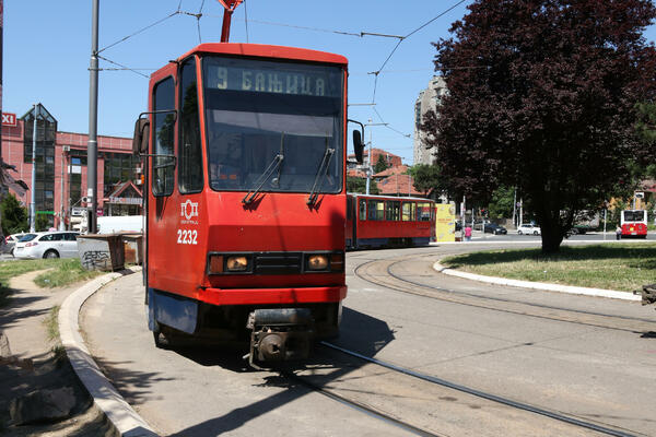 DELOVI CENTRA, NOVOG BEOGRADA I ČUKARICE BEZ STRUJE: U prekidu su tramvajske i trolejbuske linije
