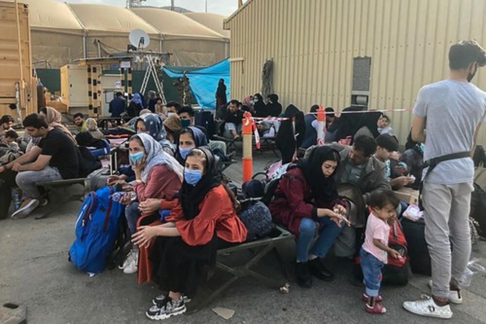 HRVATSKA POTVRDILA: Primiće izbeglice iz AVGANISTANA!