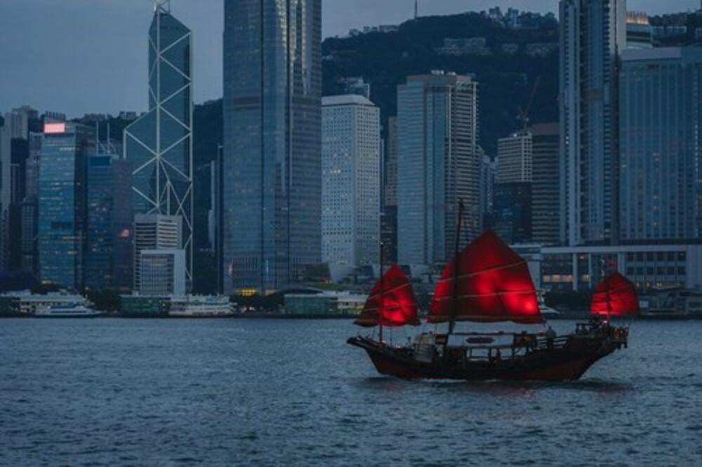 STRANE KOMPANIJE SE POVLAČE IZ HONG KONGA: Gotovo polovina evropskih preduzeća razmišlja o preseljenju!