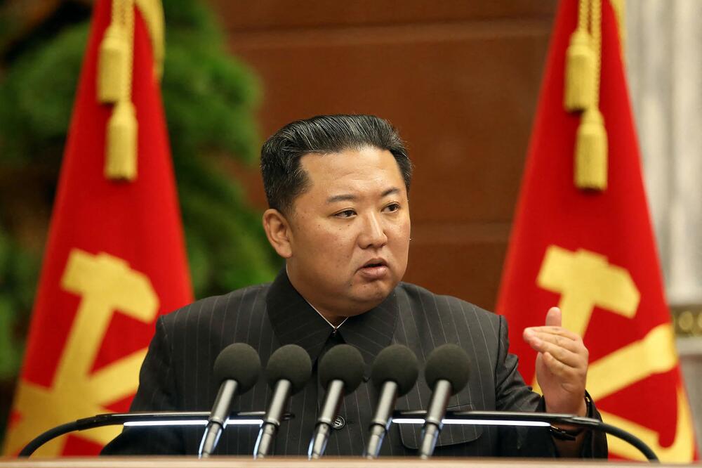 U VAŠINGTONU ZABRINUTI ZBOG SEVERNE KOREJE: Sumnjaju da Kim Džong Un SPREMA nešto OPASNO, prate ga SUVDA (FOTO)