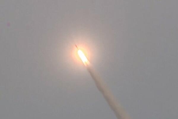 Severna Koreja ponovo ispalila balističku raketu?