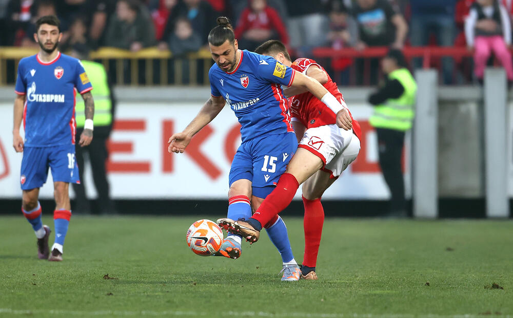 Aleksandar Dragović (levo) na utakmici Napretka i Crvene zvezde u Kruševcu