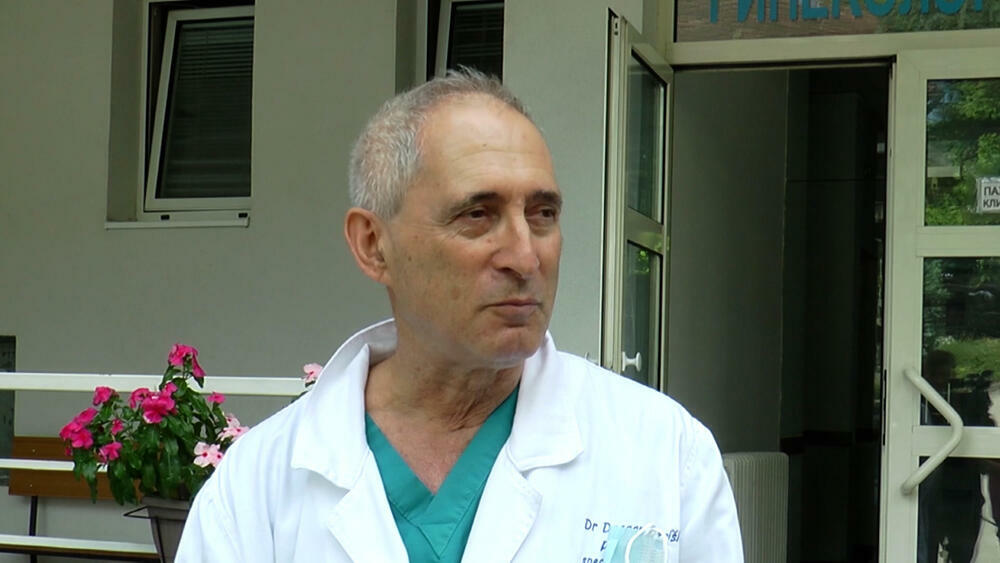 Dr Dragan Perišić
