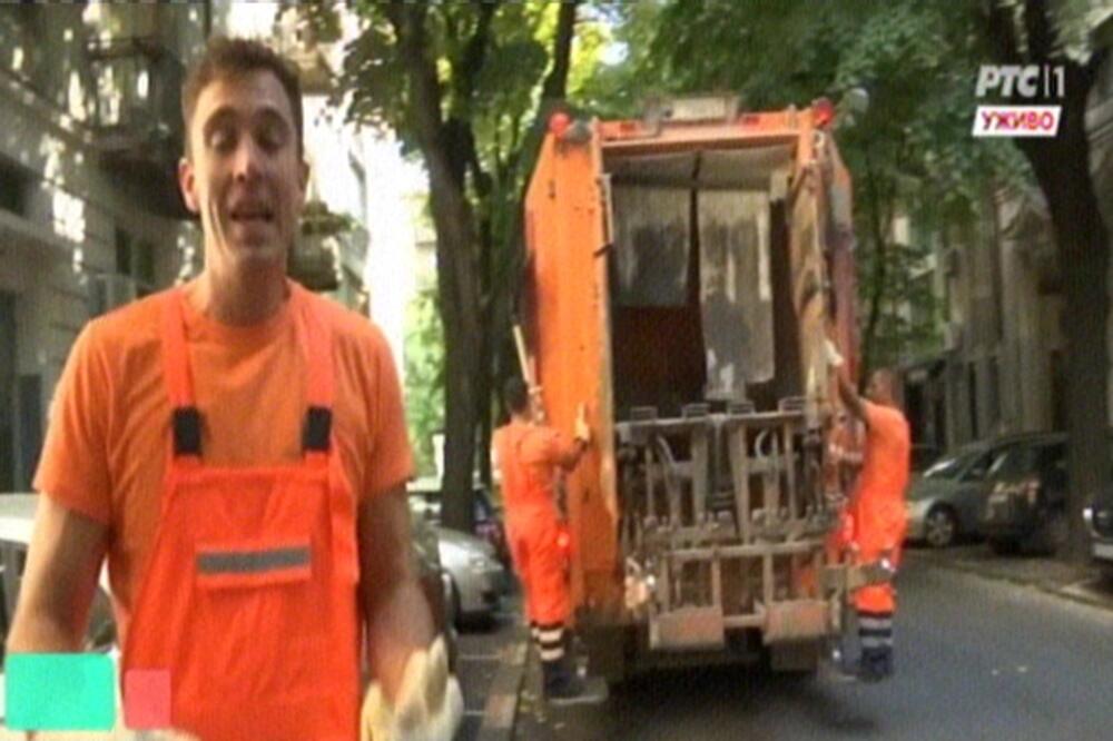 HOĆU MAJKO HOĆU, U GRADSKU ČISTOĆU: Voditelj RTS-a čisti ulice u Beogradu, LJUDI U NEVERICI GLEDAJU ŠTA ČOVEK RADI