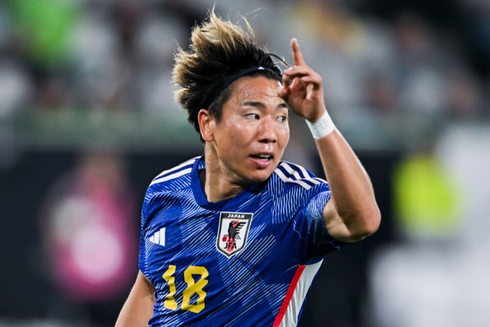 Takuma Asano u dresu reprezentacije Japana