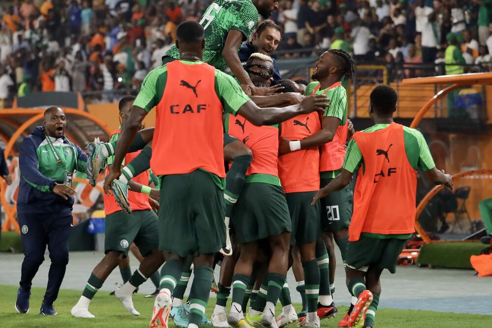 AFRIČKI KUP NACIJA: Nigerija rutinirala Kamerun, Angola razbila Namibiju!