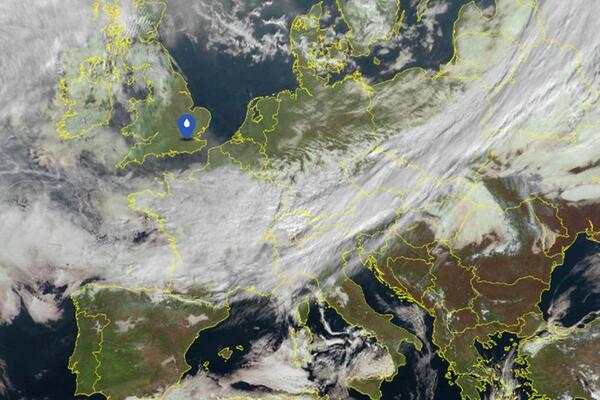 STIŽE HLADAN FRONT U SRBIJU: Evropom tutnji oluja slična URAGANU, udari vetra preko 200 km/h, ovo je PROGNOZA
