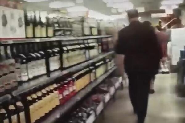 NOSTALGIJA ZA BIVŠOM JUGOSLAVIJOM: Kako su zaista izgledali supermarketi u "ZEMLJI BLAGOSTANJA"? (VIDEO)